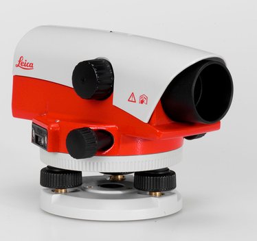 Leica NA700